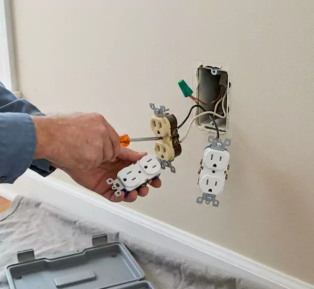 Professional Outlet Replacement: Your Local Swap-Out Team in Canton, GA